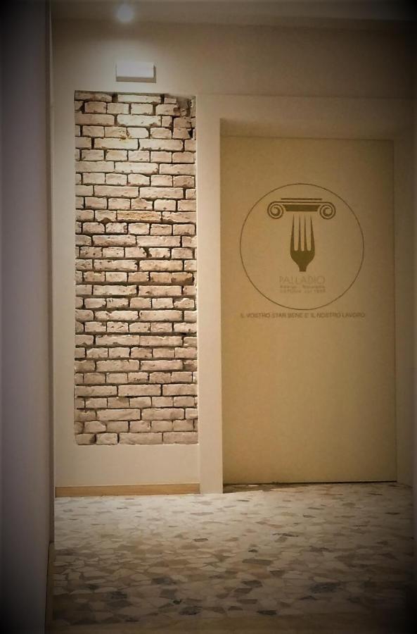 Albergo Ristorante Palladio Osteria Dal 1900 Fratta Polesine Luaran gambar